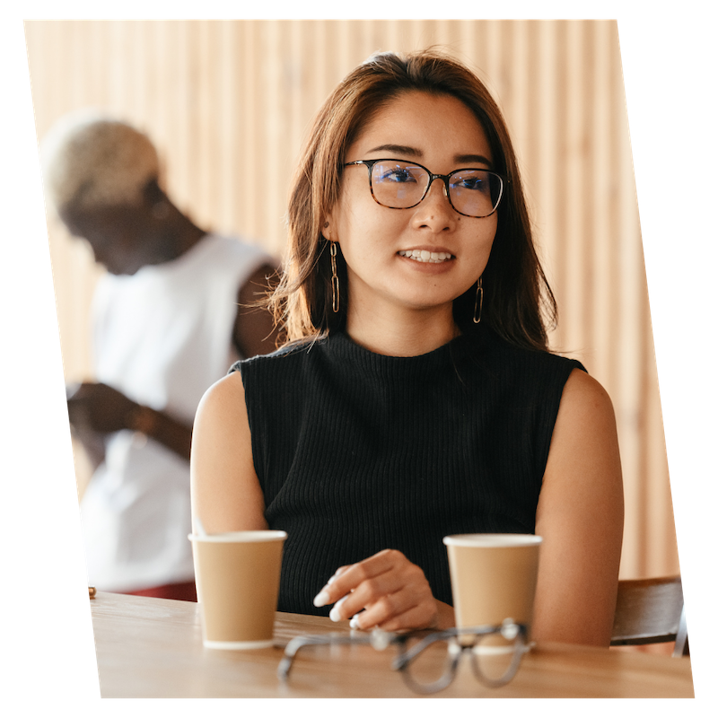 Lady-sitting-looking-at-camera-workflows